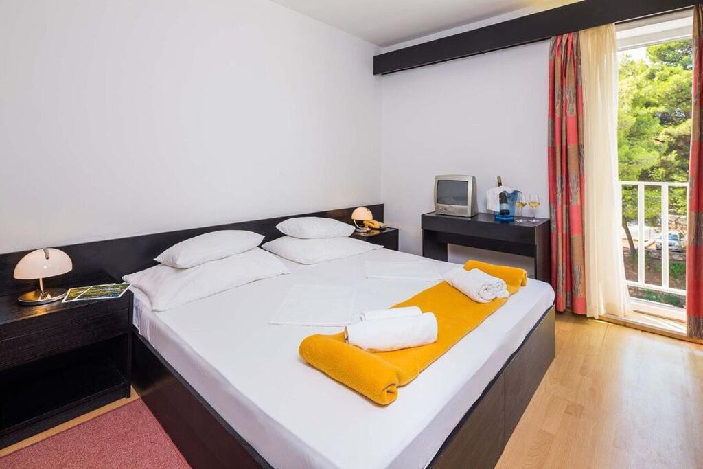 Hotel Hvar ييلسا المظهر الخارجي الصورة
