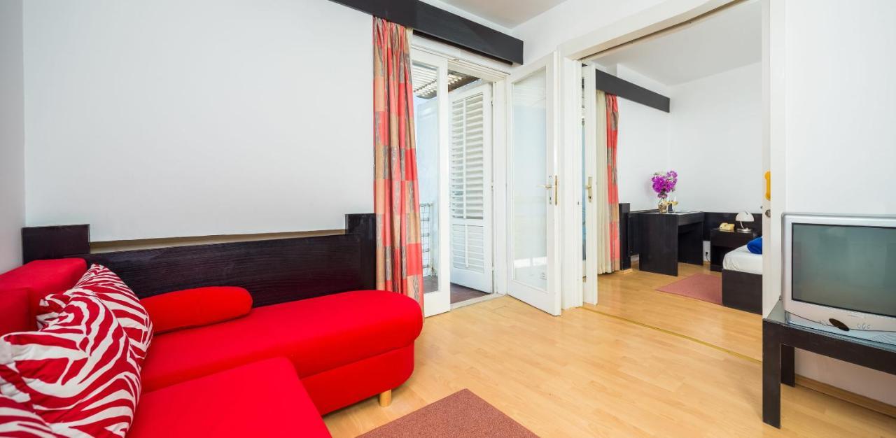Hotel Hvar ييلسا المظهر الخارجي الصورة