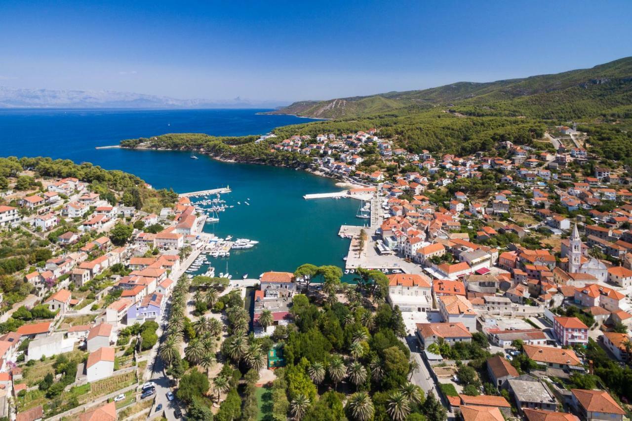 Hotel Hvar ييلسا المظهر الخارجي الصورة
